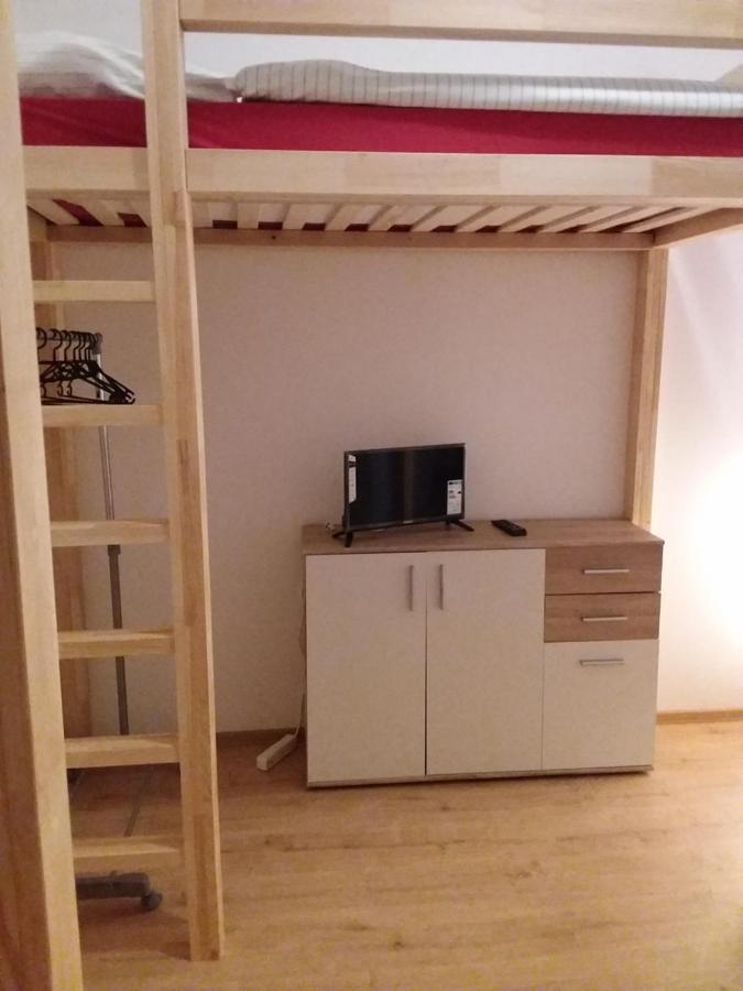 Living In The Box * Berlijn
